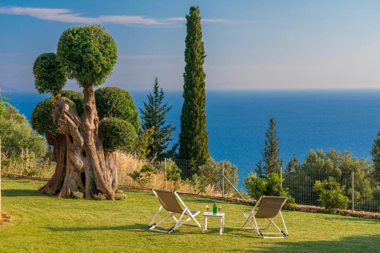 Lourdas Bay View Simotáta Buitenkant foto